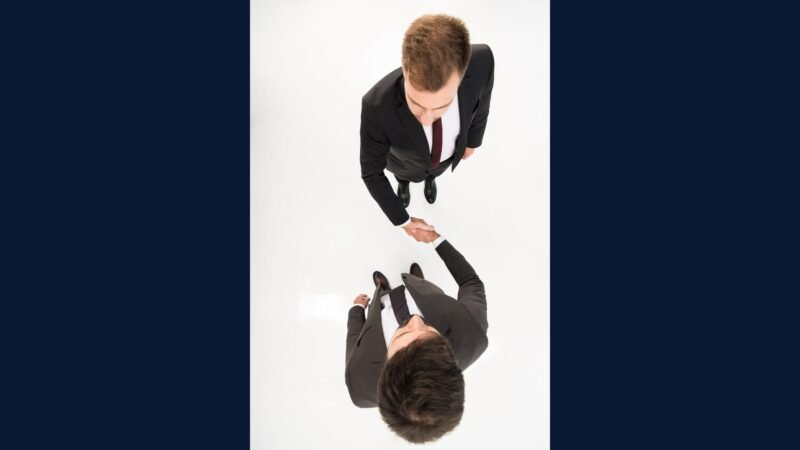Comprar ou Vender Clínica: o Passivo de RSS que Vem Junto