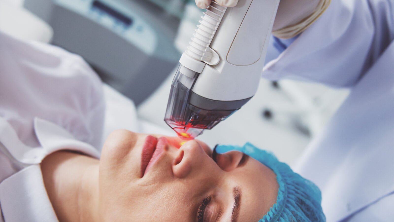 Descarte em dermatologia: biópsias, peças de criocirurgia, laser e procedimento estético-médico