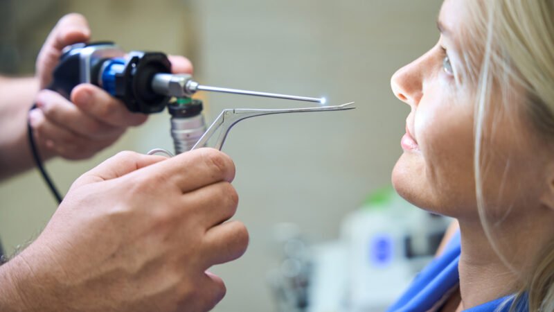 Descarte em otorrinolaringologia: secreções, endoscópios, agulhas de IT e cirurgia ambulatorial