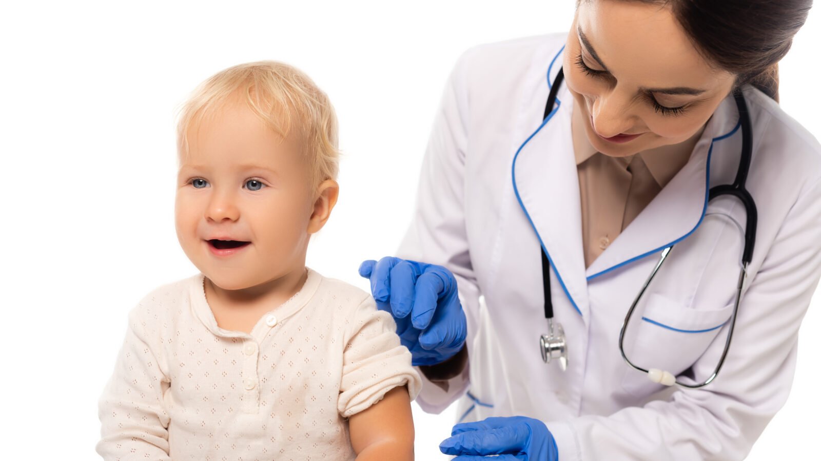 Descarte em pediatria: vacinas, lancetas, agulhas pequenas e o cuidado redobrado com perfurocortantes