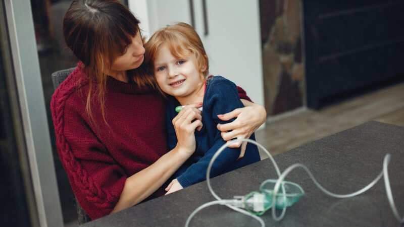 Fisioterapia respiratória: descarte de aerossol, máscara e nebulizador na rotina