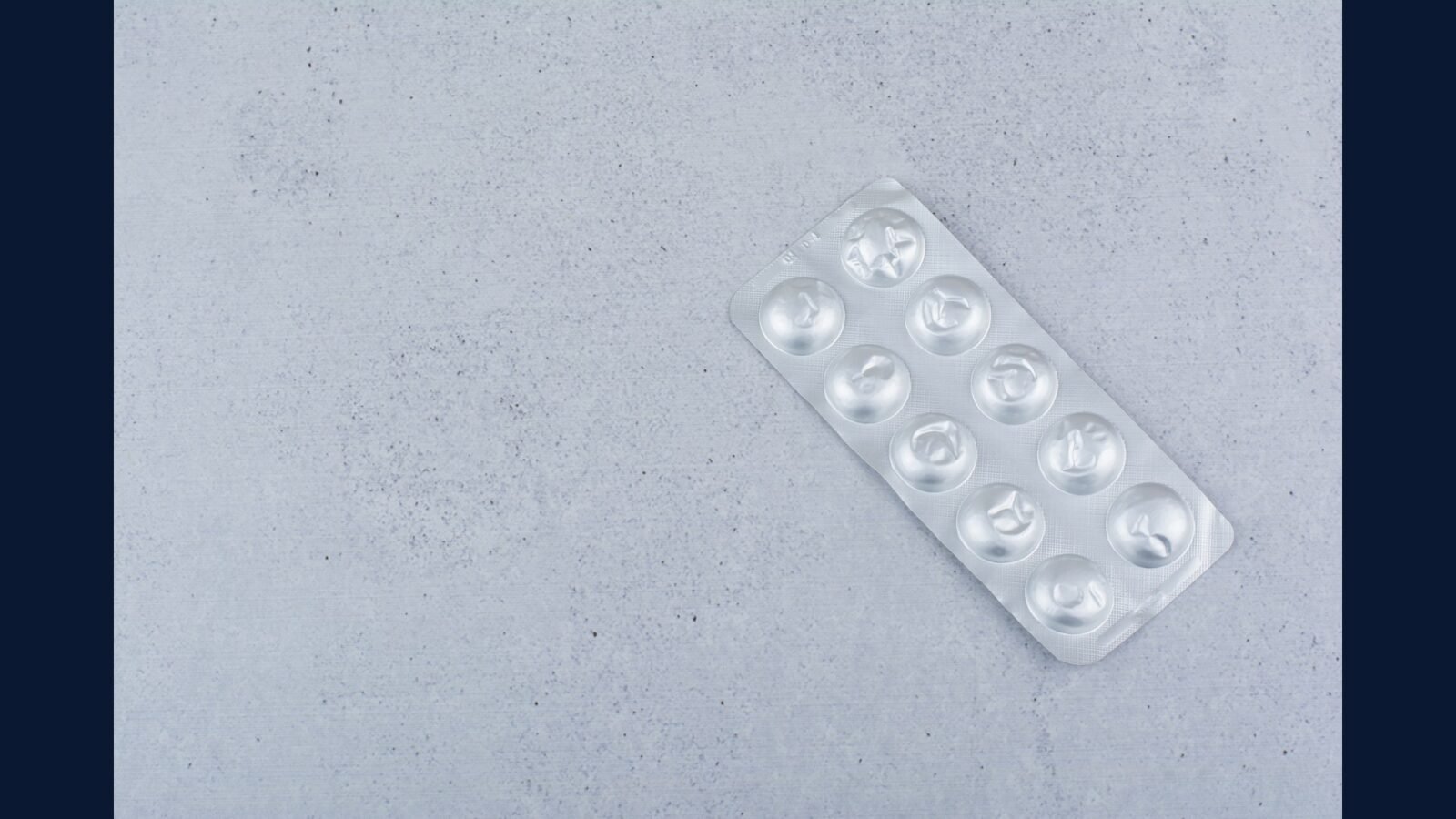 Kit de primeiros socorros em clínica: descarte de itens