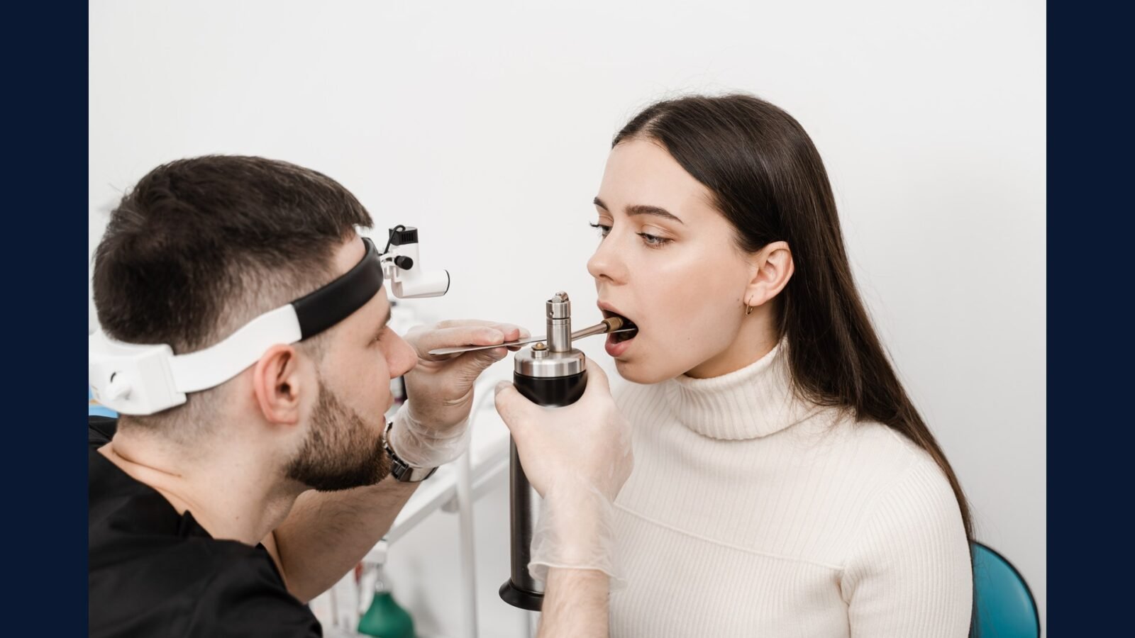 PGRSS laringologia: pregas vocais, microlaringo
